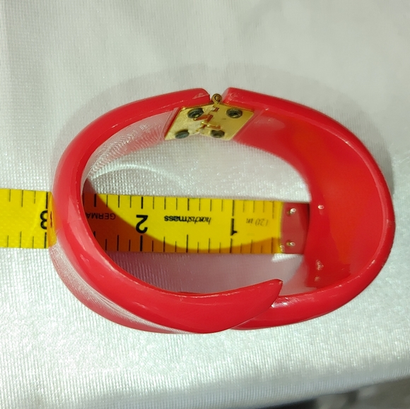Vintage red clamp bangle - Picture 6 of 6